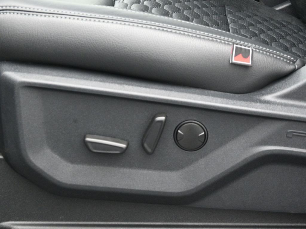 New 2026 Carbonized Gray Metallic Ford Lariat image 9