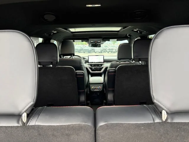 Used 2025 Black Ford ST-Line image 24