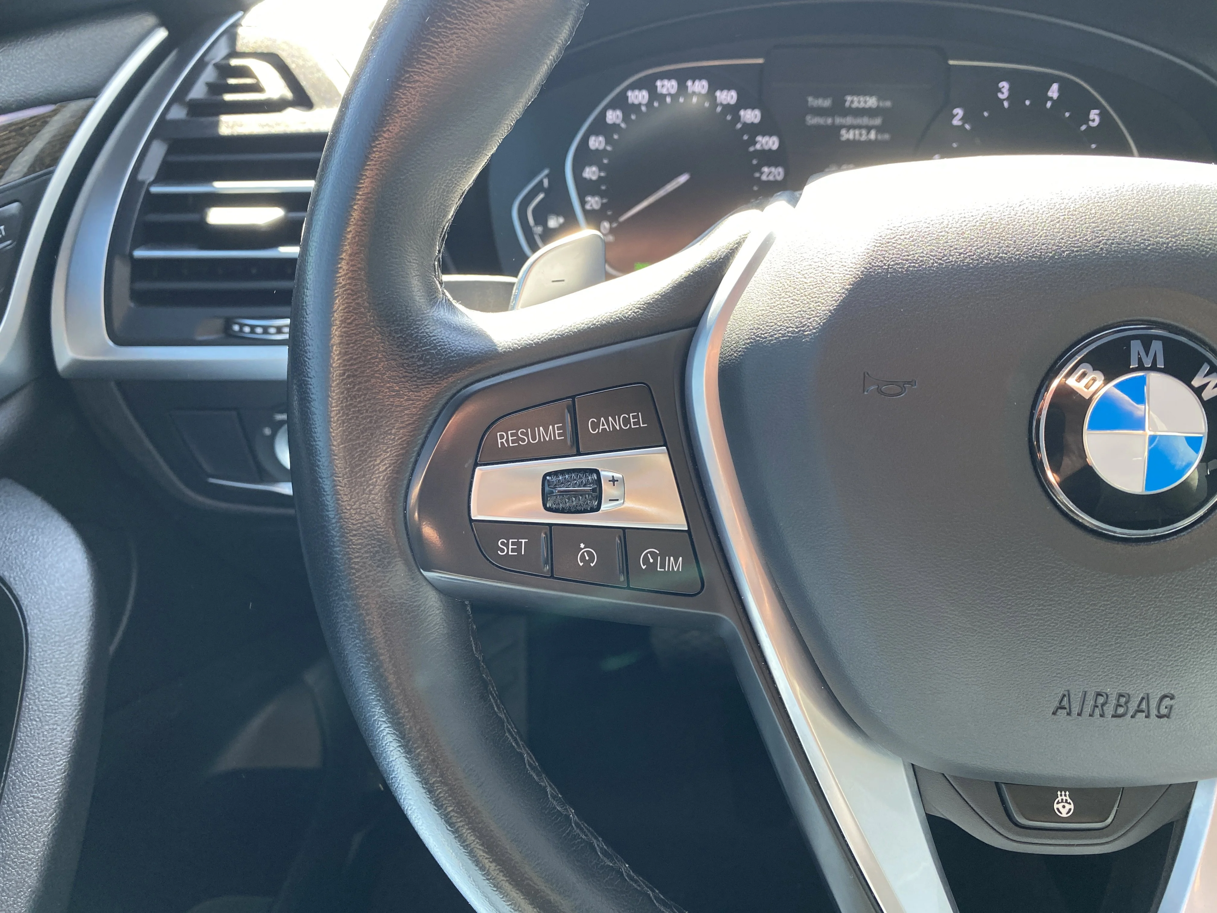Used 2022 Black BMW xDrive30i * PANORAMIC SUNROOF * DIGITAL DASH * image 12