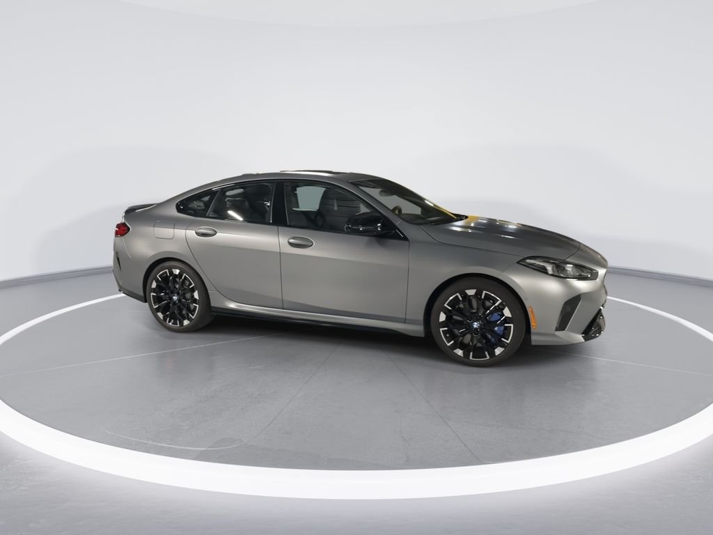 2025 BMW 2 Series M235 - Photo 9