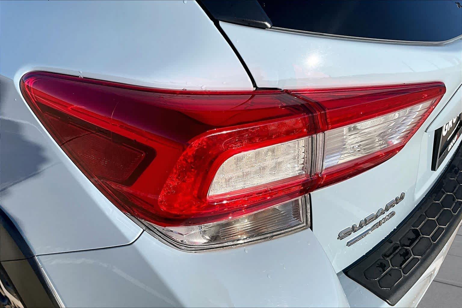 Used 2019 Cool Gray Khaki Subaru Limited image 28