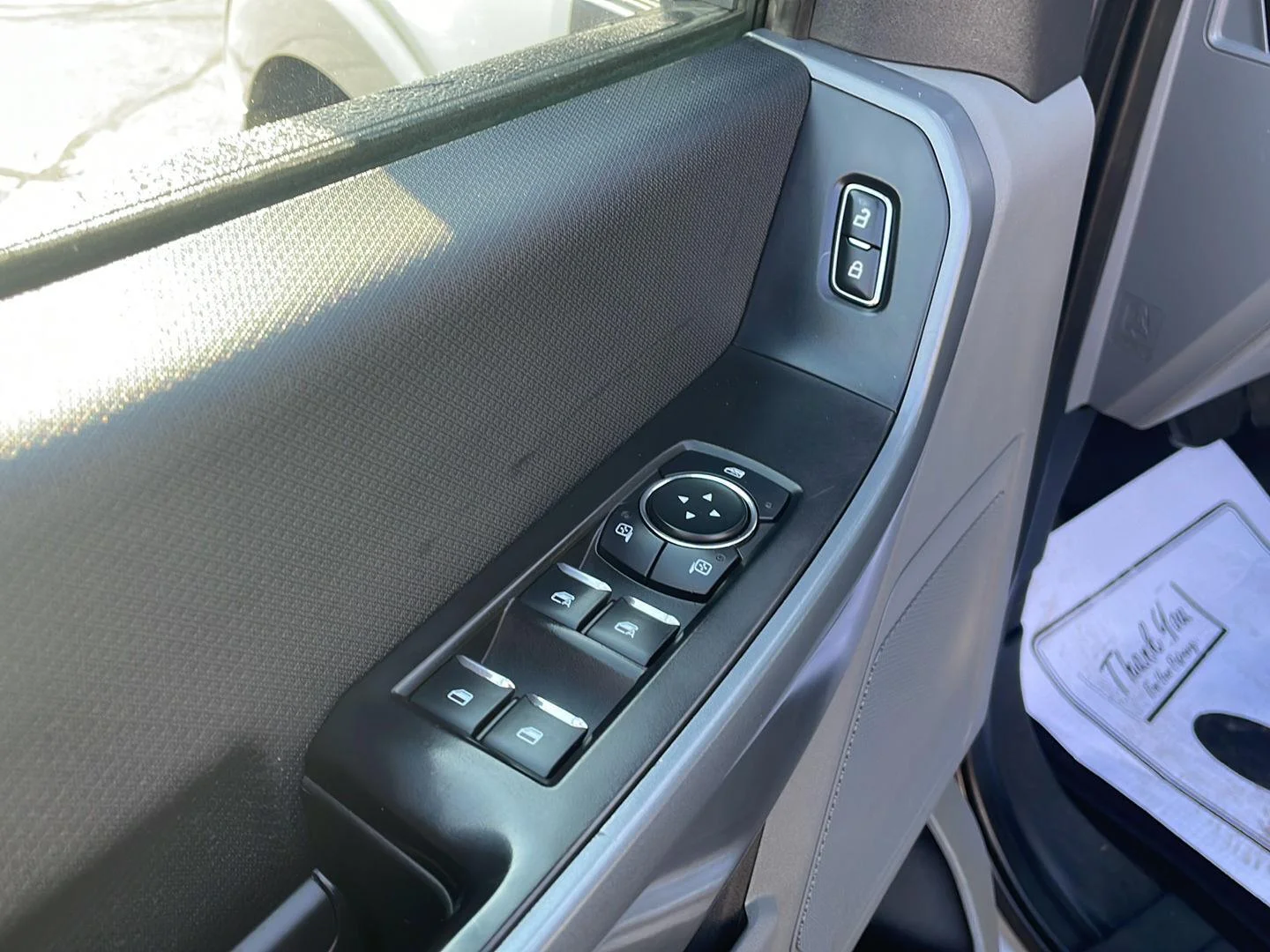 Used 2022 Iconic Silver Metallic Ford XLT image 12