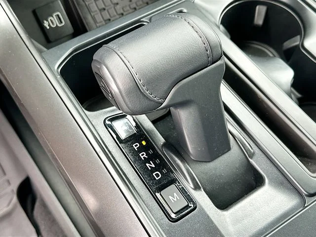 Used 2025 Silver Ford Lariat image 17