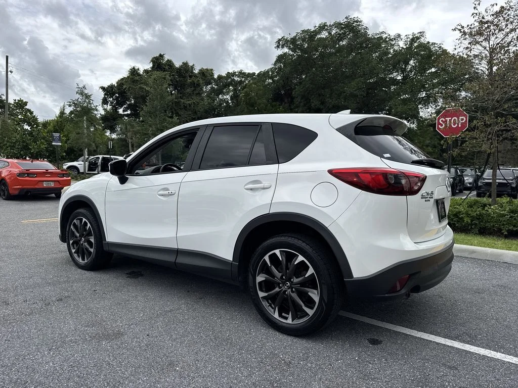 Used 2016 Crystal White Pearl Mica Mazda Grand Touring image 26