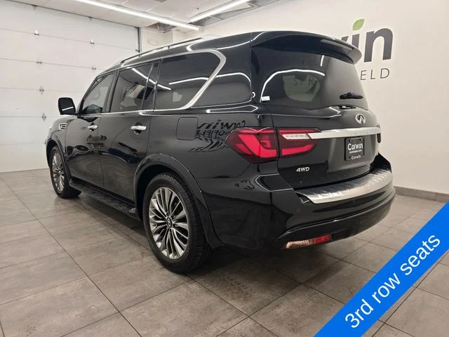 Used 2021 Mineral Black INFINITI Sensory image 3