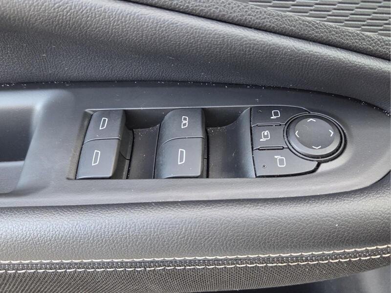 2024 Chevrolet Blazer EV LT - Photo 23