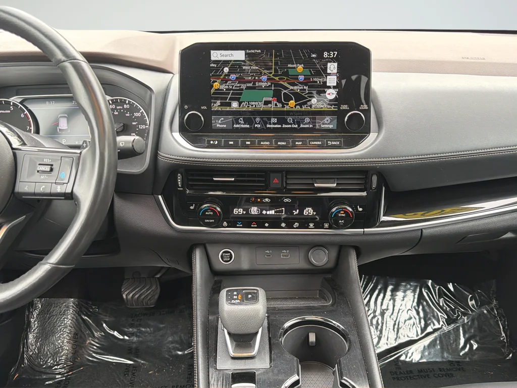 Used 2023 Gray Nissan SL image 19