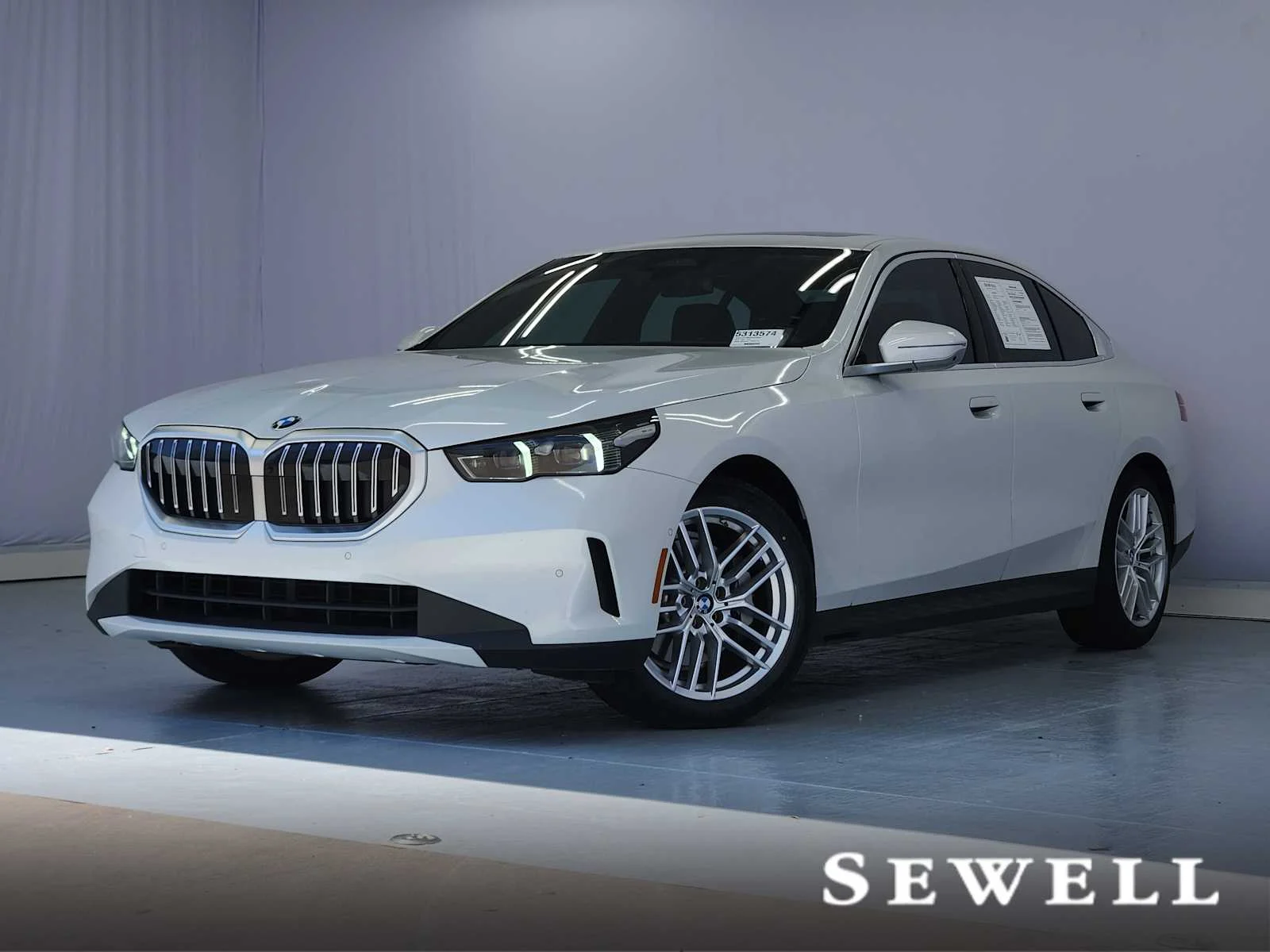 2025 BMW 5 Series 530i Sedan's photo