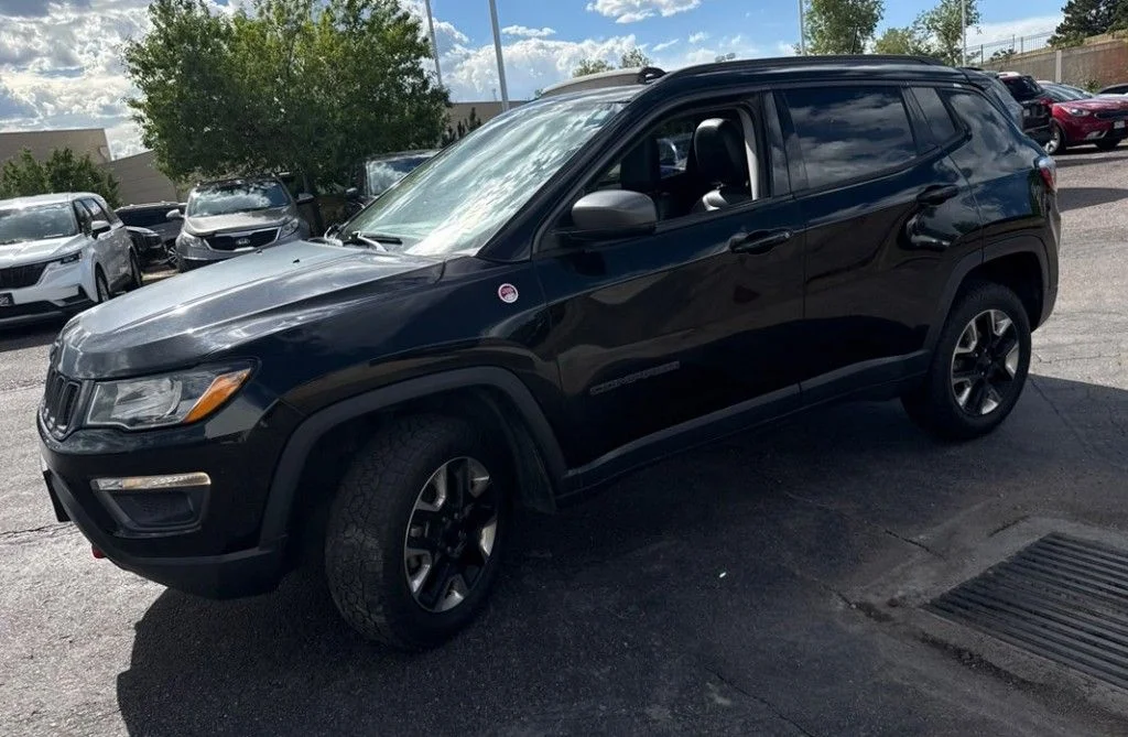 Used 2018 Jeep Compass Trailhawk with VIN 3C4NJDDBXJT187564 for sale in Marion, IA