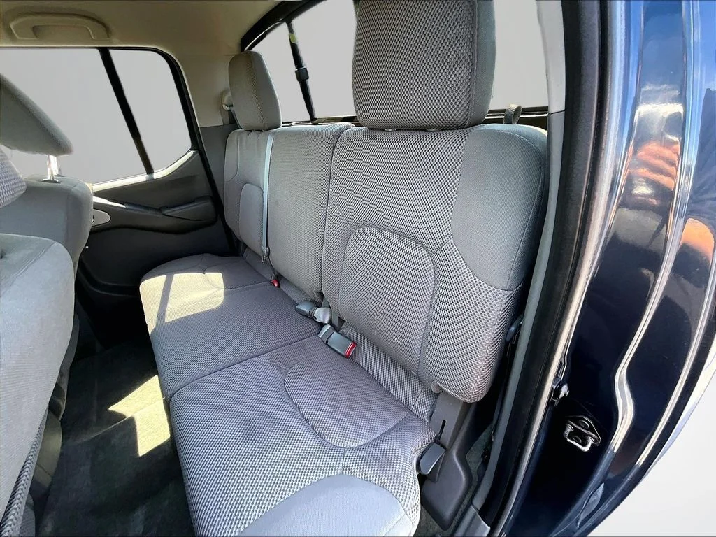 Used 2015 Blue Nissan SV image 26