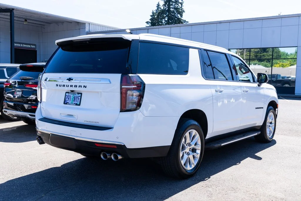 Used 2023 White Chevrolet Premier image 6