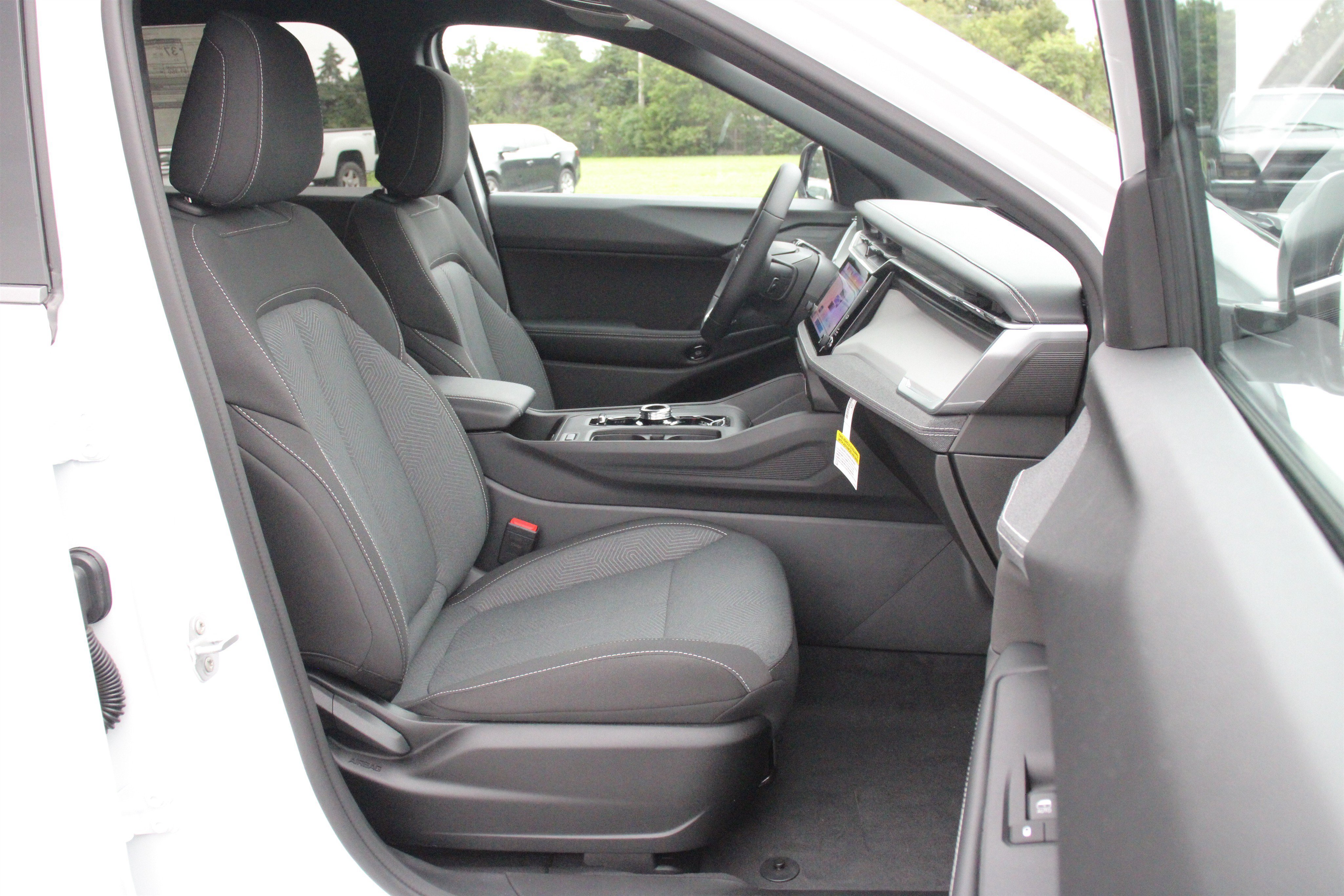 New 2026 Bright White Clearcoat Jeep Laredo image 27