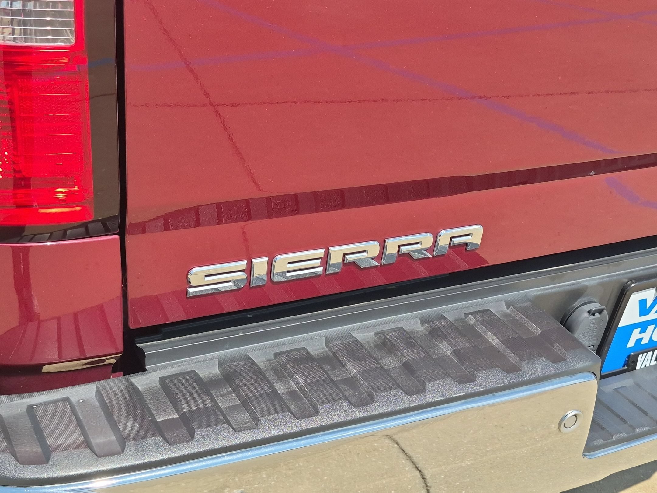 Used 2015 Sonoma Red Metallic GMC SLT 4WD image 28