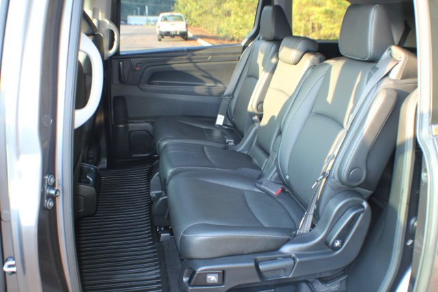 Used 2022 Modern Steel Metallic Honda EX-L image 14