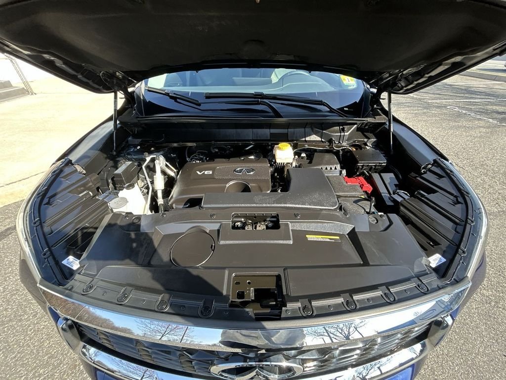 Certified Used 2022 Blue INFINITI LUXE image 14