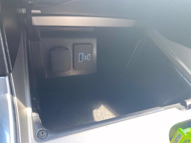 Used 2023 Gray Ford XLT image 26