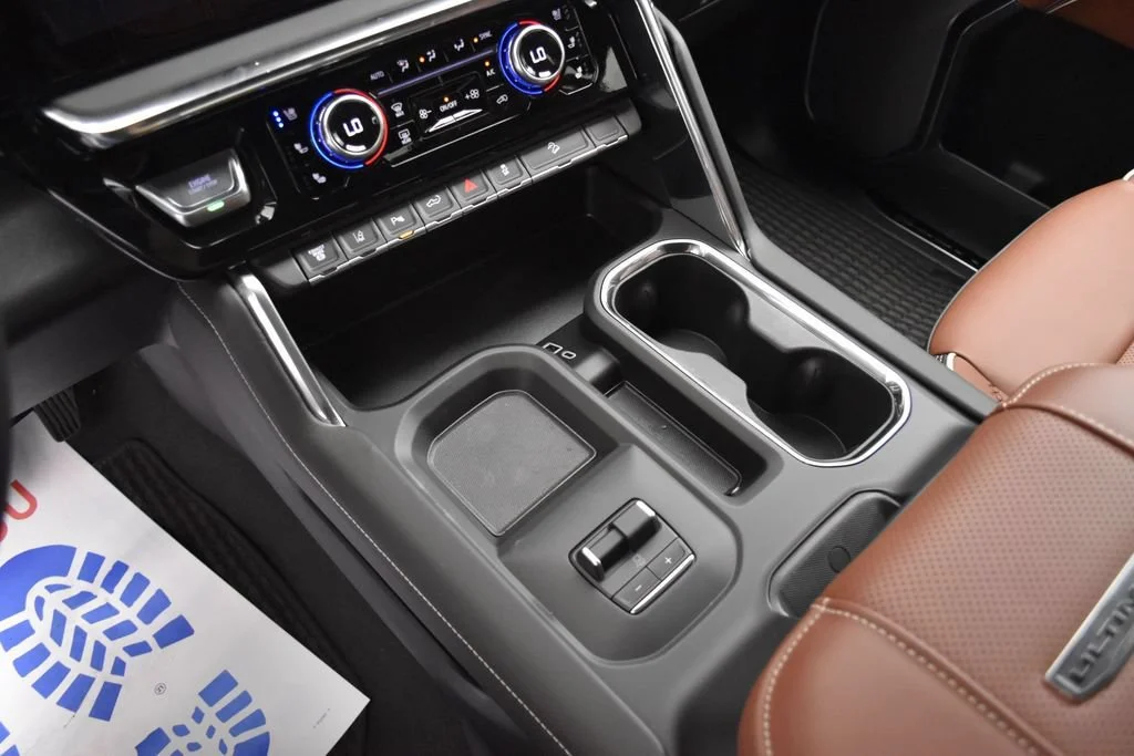 New 2026 Glacier White Tricoat GMC Denali Ultimate image 14