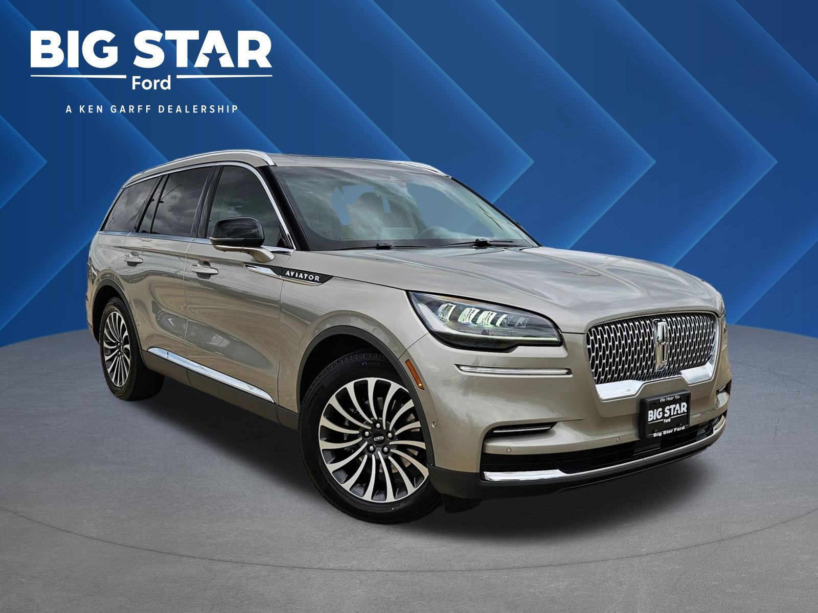 2023 Lincoln Aviator Reserve RWD's photo