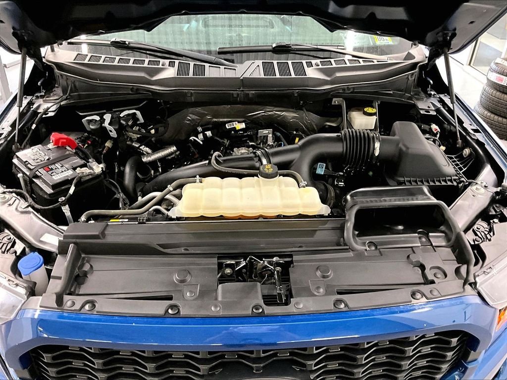 Used 2023 Atlas Blue Metallic Ford XL image 28