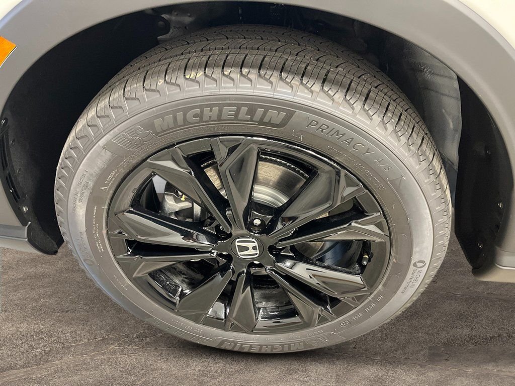 New 2027 Platinum White Pearl Honda Sport Touring image 13