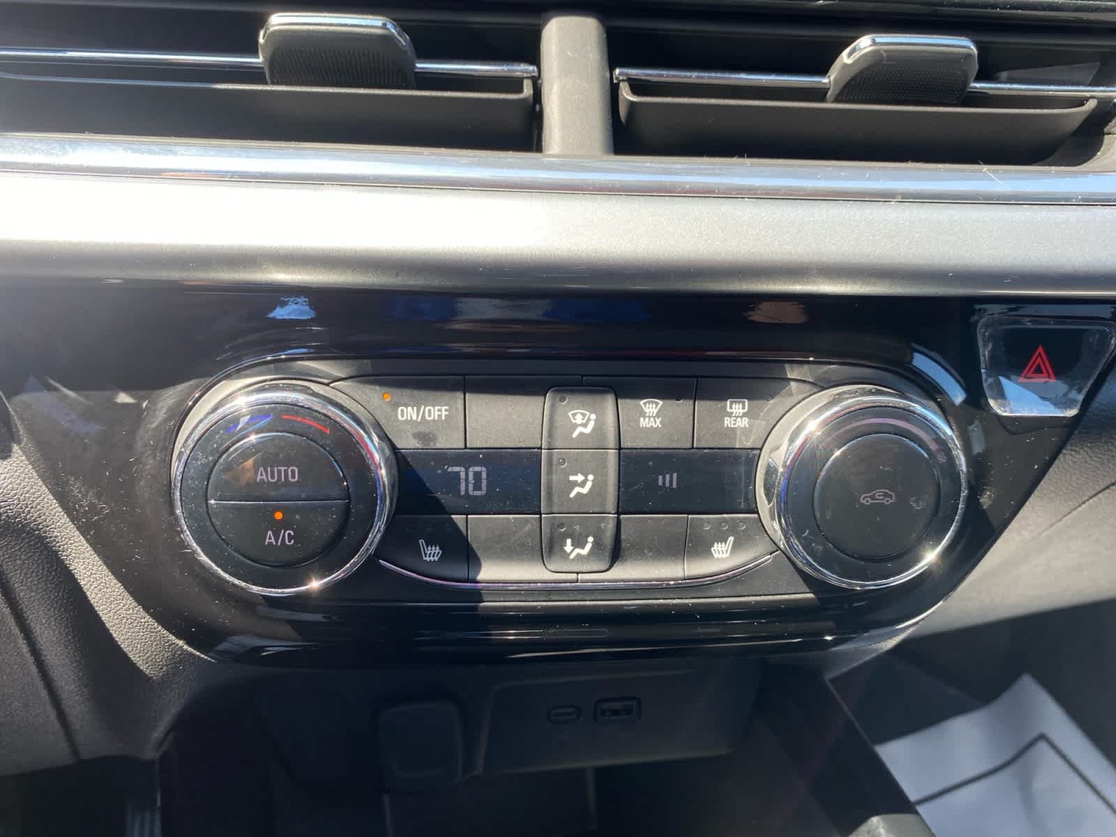 Used 2025 Crimson Metallic Chevrolet LT image 28