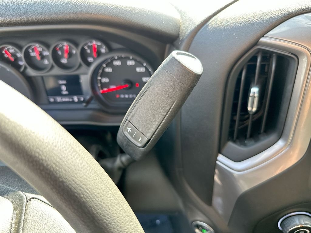 Used 2024 Gray Chevrolet Custom image 6