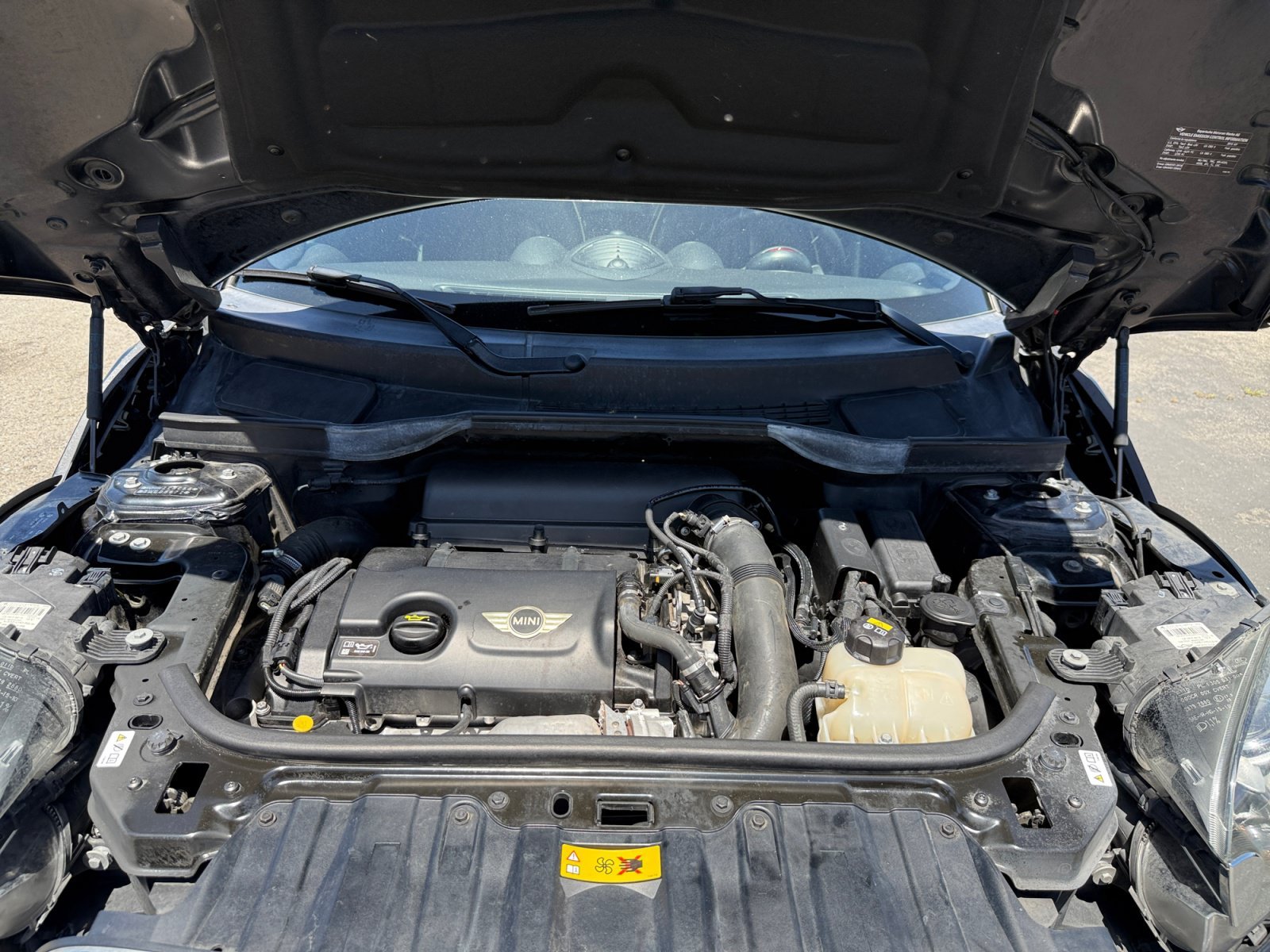 Used 2016 Black Metallic MINI Base image 20