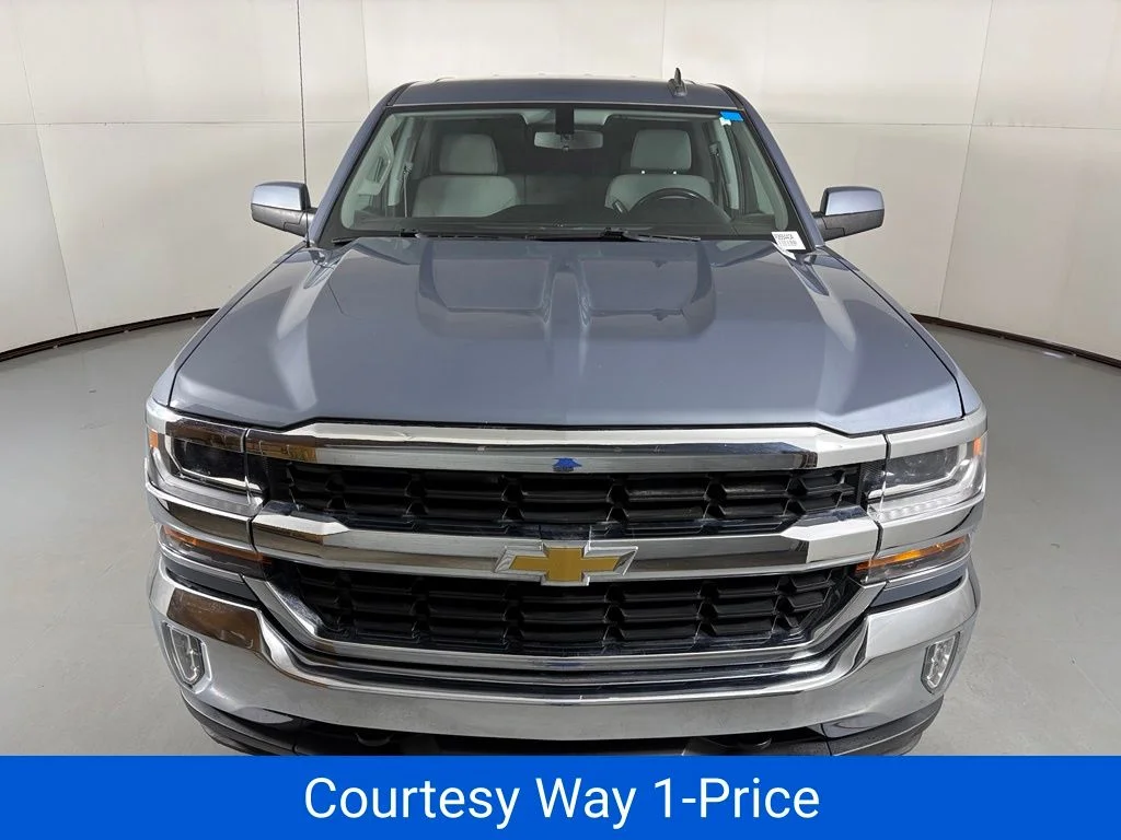 Used 2016 Gray Chevrolet LT image 5