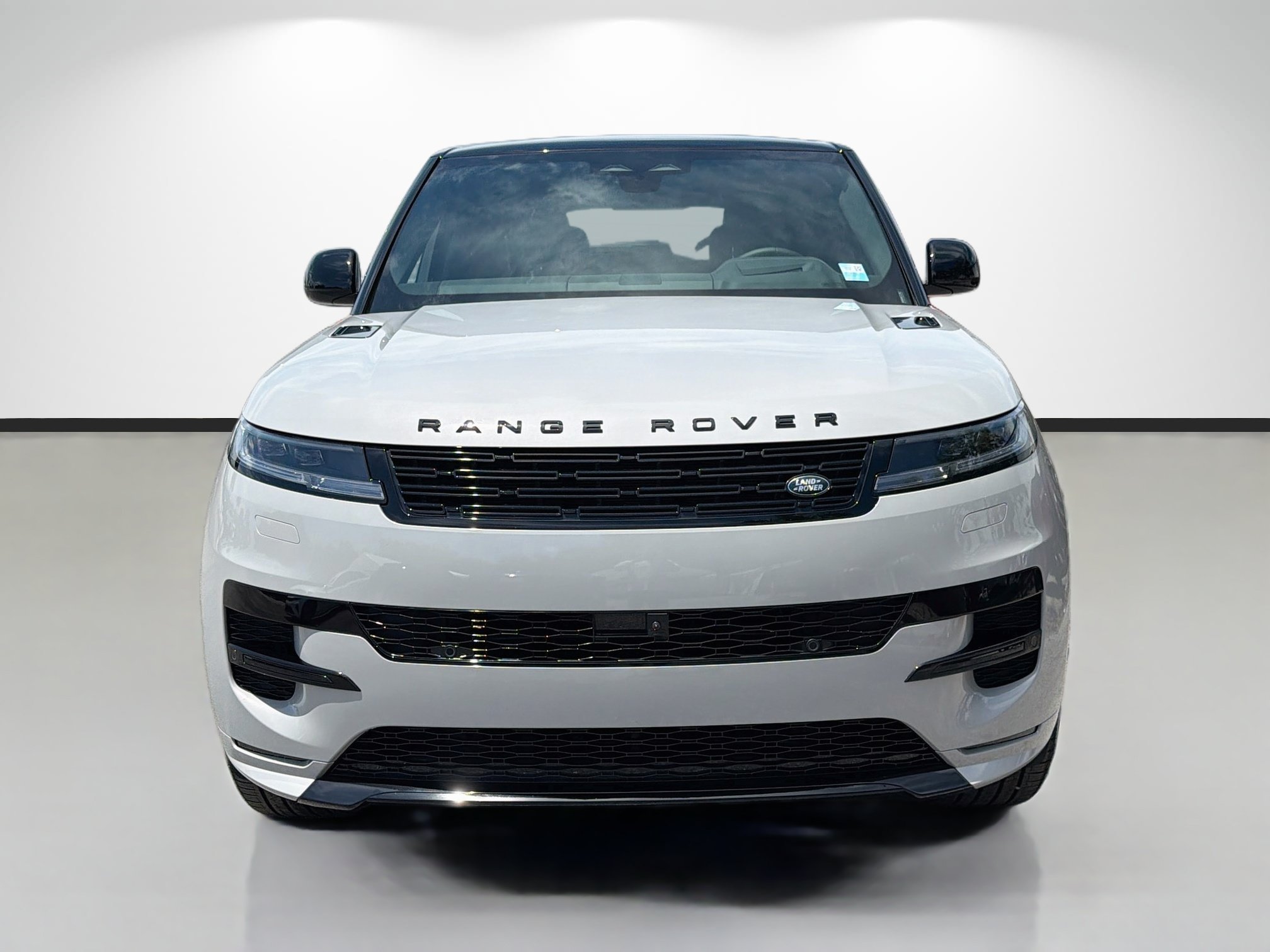 New 2027 Borasco Grey LAND ROVER  image 8