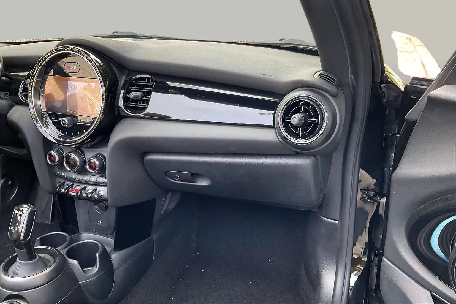 Used 2024 Midnight Black II MINI Cooper S image 17