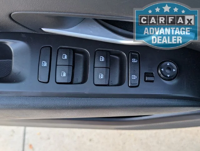 Used 2024 White Hyundai SEL image 24