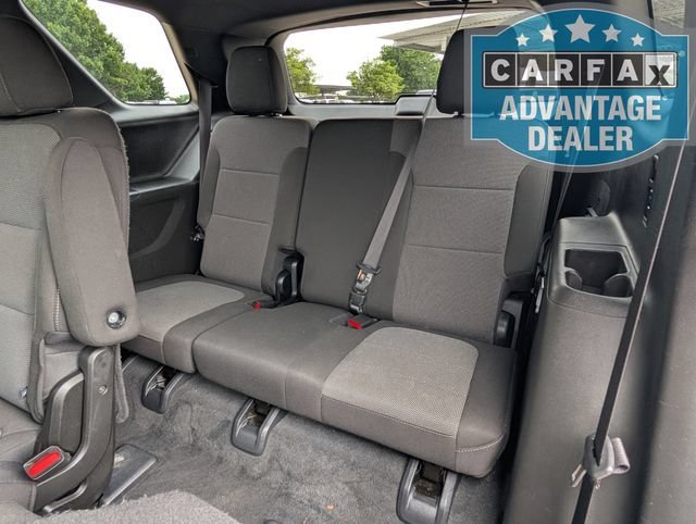 Used 2023 Mosaic Black Metallic Chevrolet LT Cloth image 18