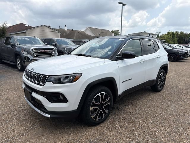 Used 2023 Bright White Clea Jeep Limited image 4