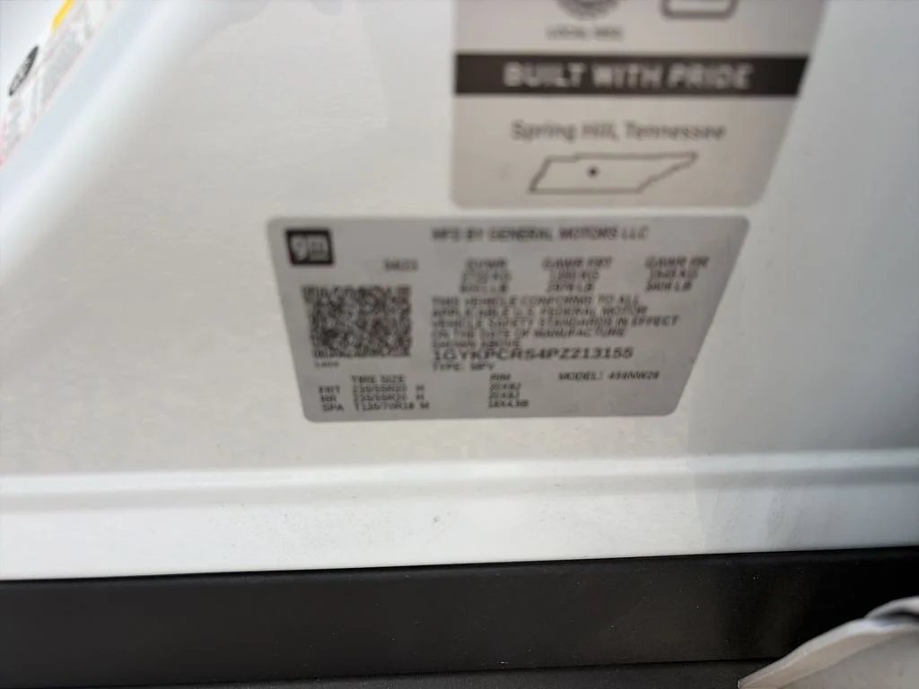 Used 2023 White Cadillac Premium Luxury image 37