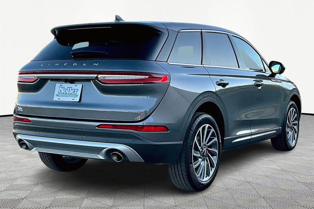 Used 2025 Lincoln Corsair Reserve with VIN 5LMCJ2DA7SUL08196 for sale in Kansas City