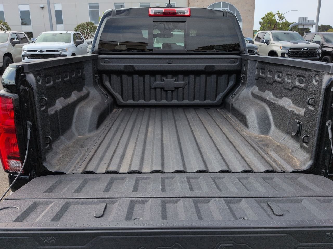 New 2026 Black Chevrolet Z71 image 27