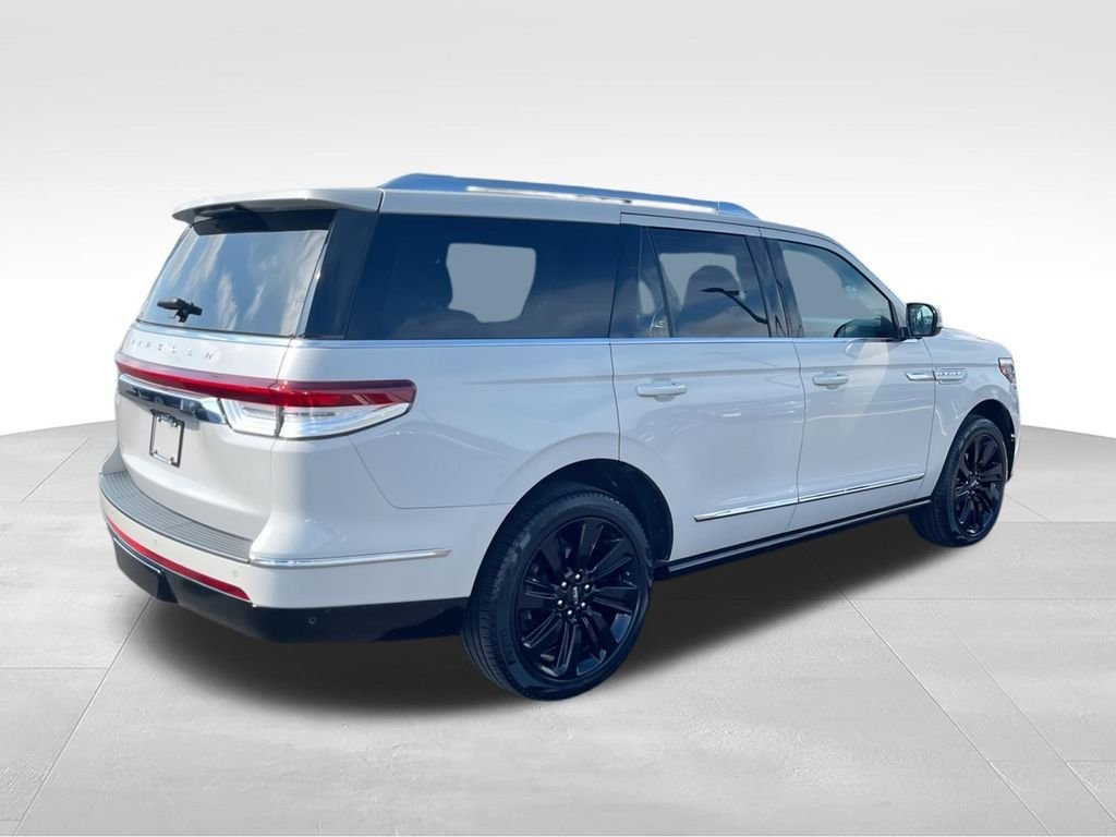 2024 Lincoln Navigator Reserve - Photo 8