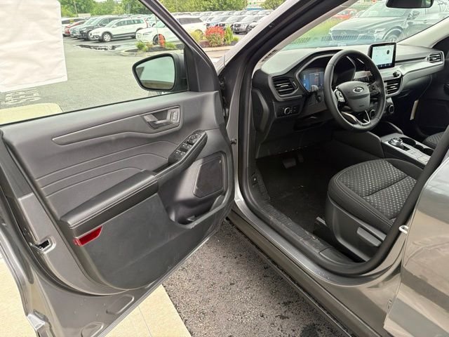 New 2026 Gray Ford Active image 10