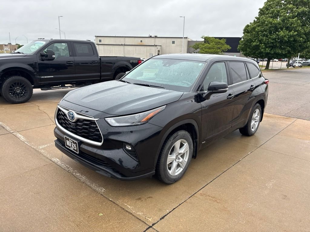 Used 2023 Black Toyota LE image 2
