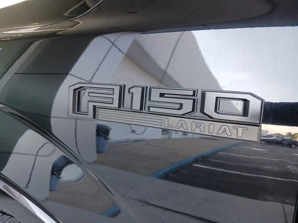 Used 2020 Black Ford Lariat image 30