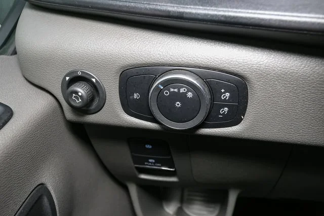 Used 2025 White Ford Base image 29