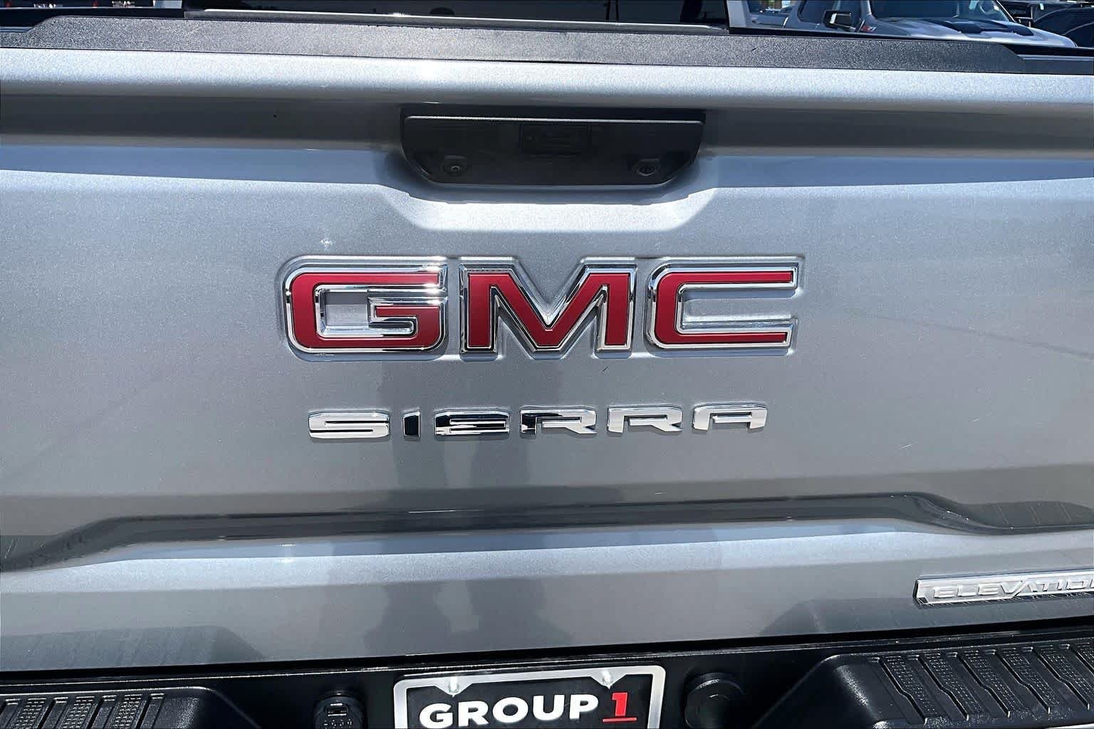 Used 2024 Sterling Metallic GMC Elevation image 10