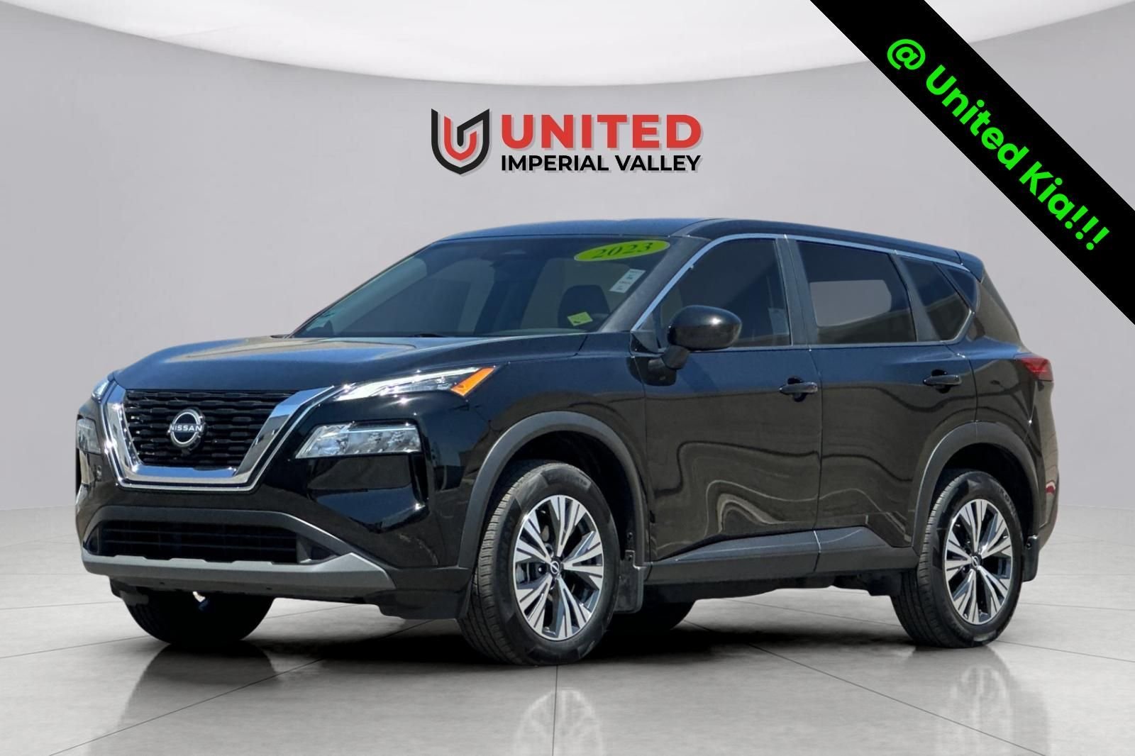 2023 Nissan Rogue SV - Photo 8