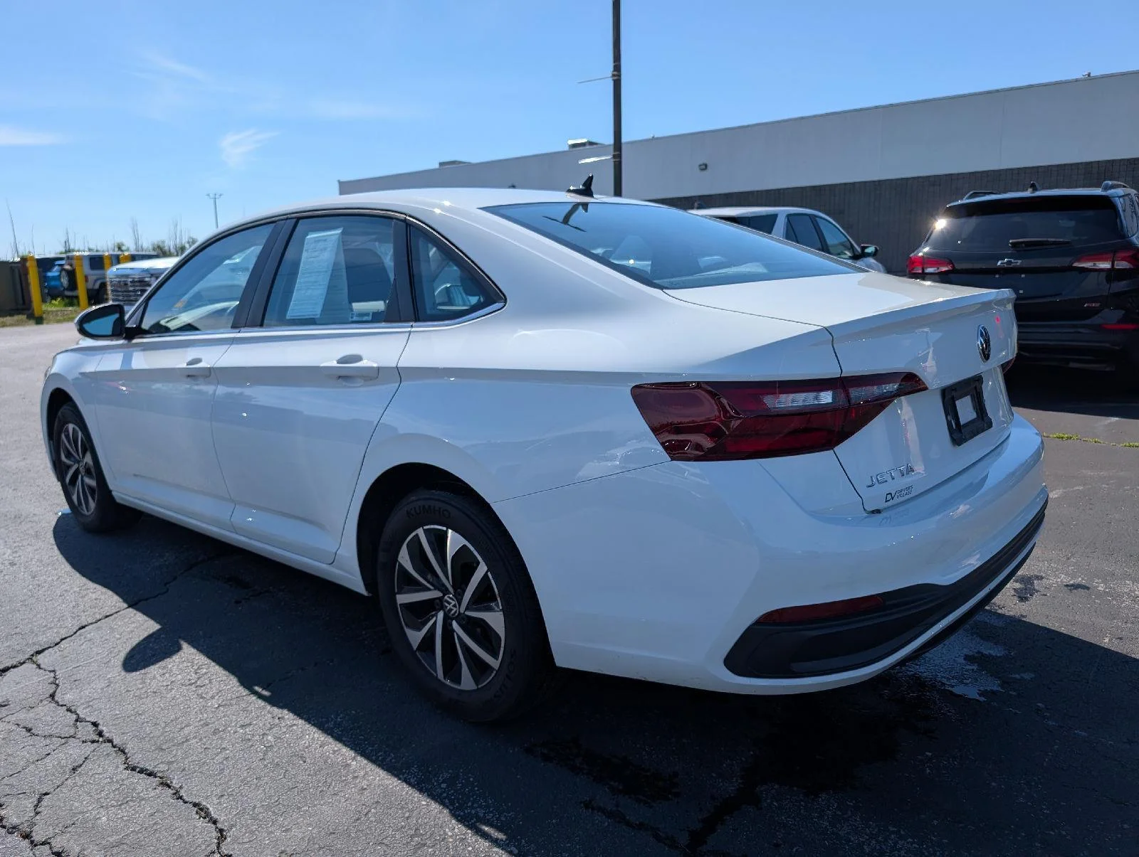 Used 2024 Pure White Volkswagen S image 5