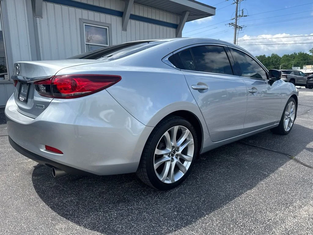 Used 2017 Silver Mazda Touring image 7