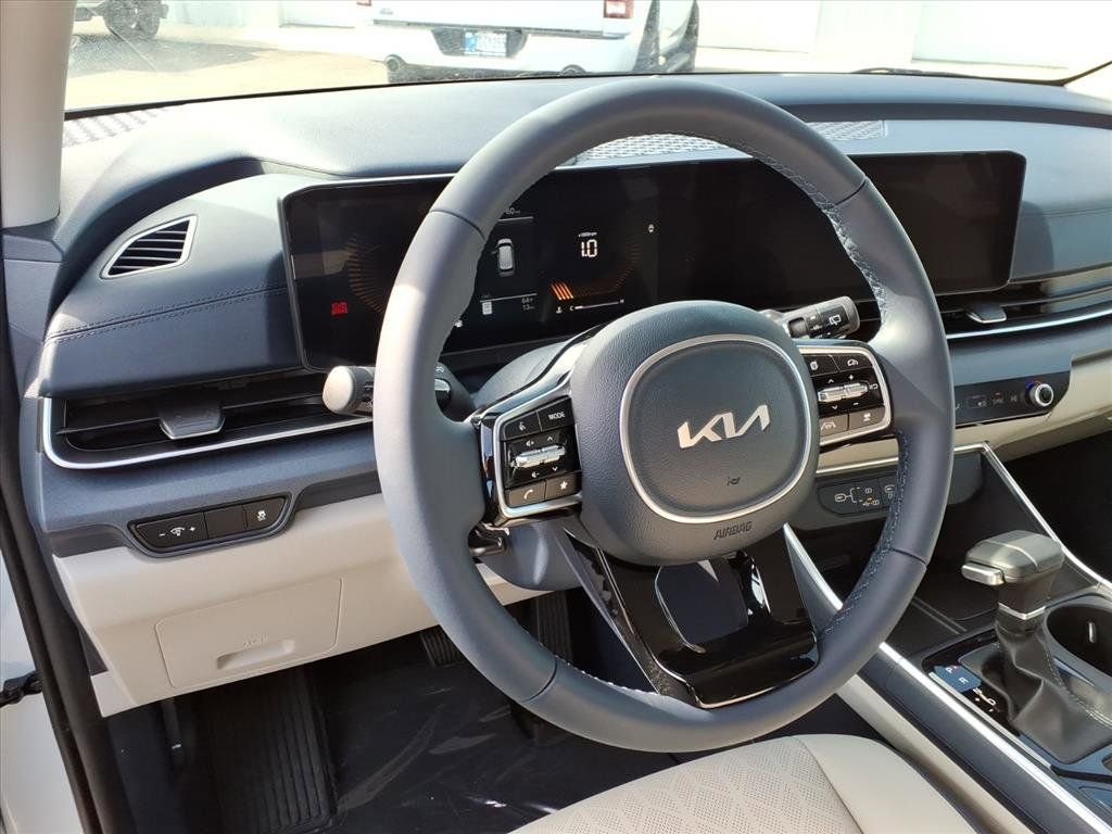 2026 Kia Carnival EX - Photo 16