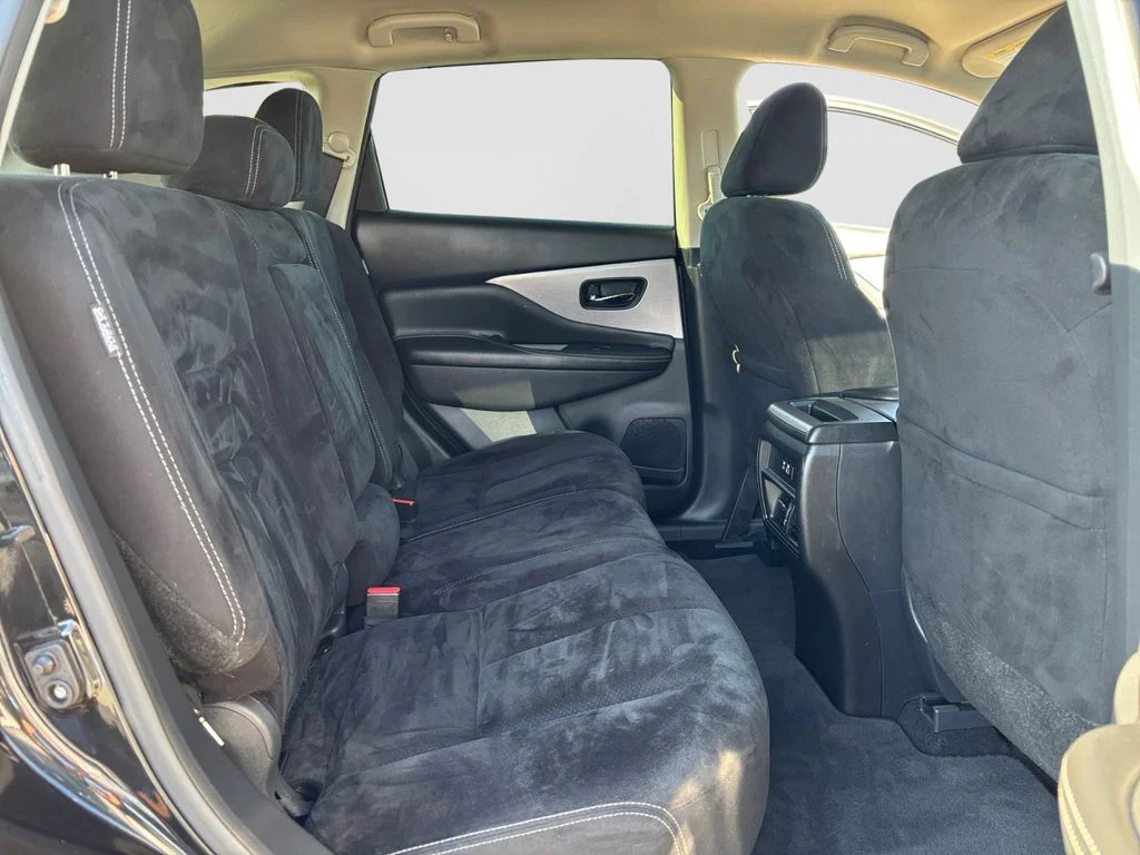 Used 2020 Black Nissan S image 43