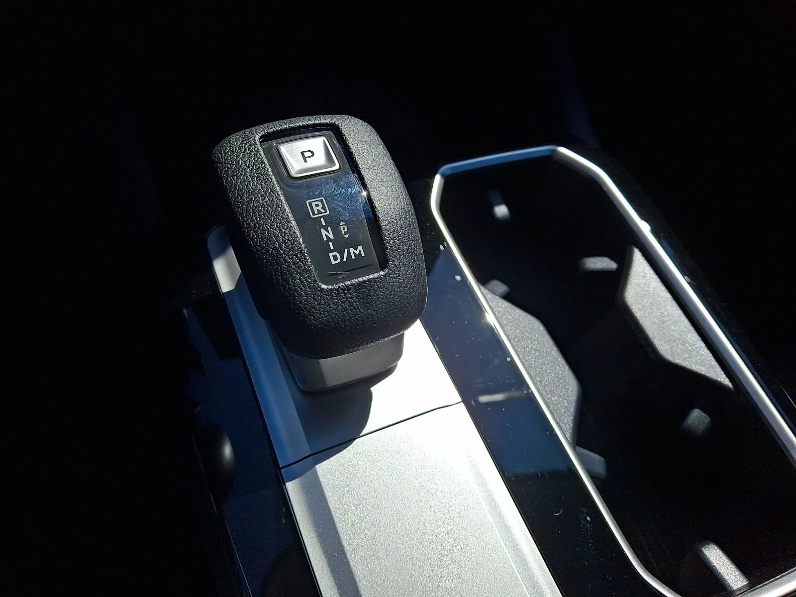 New 2026 Gray Mitsubishi ES image 13