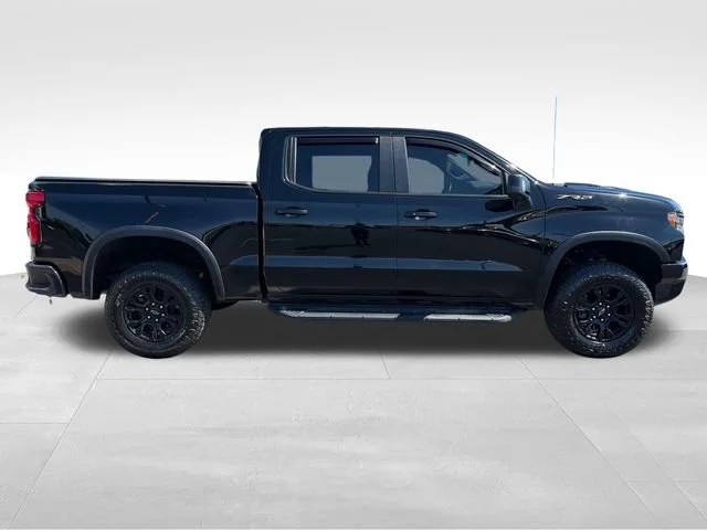 Used 2024 Black Chevrolet ZR2 image 8