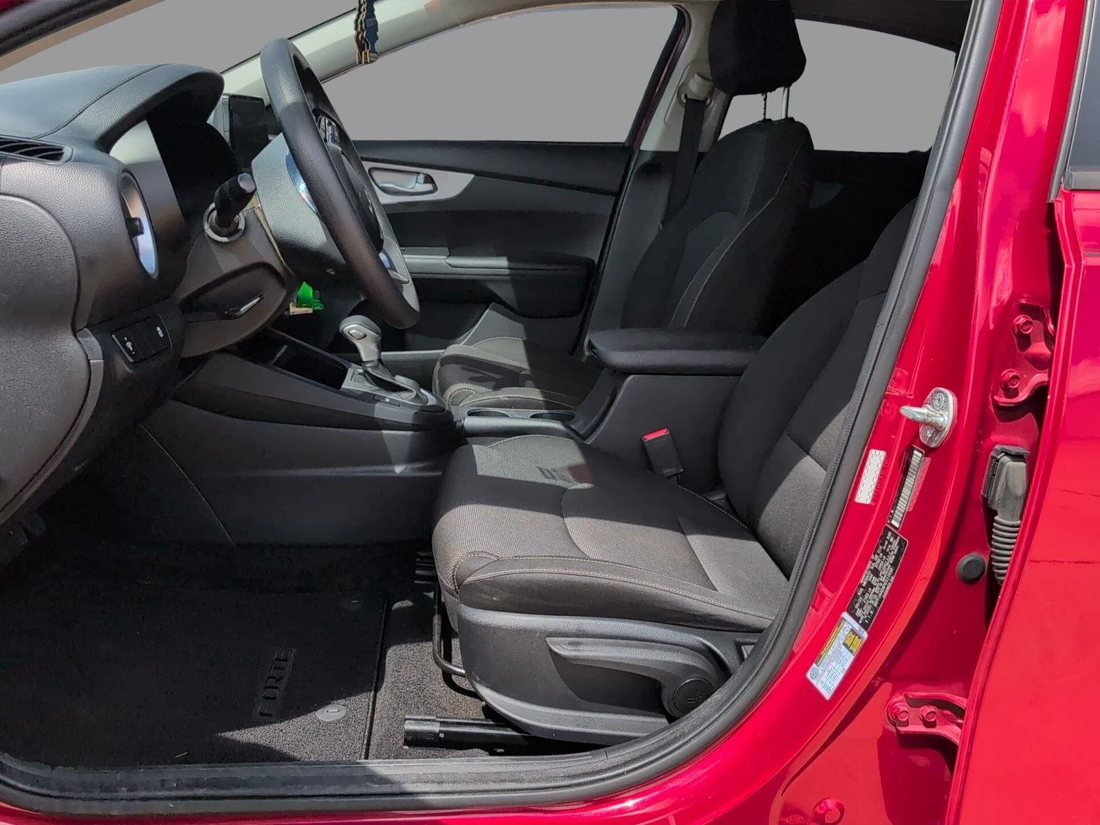 Used 2023 Currant Red Kia LXS image 17